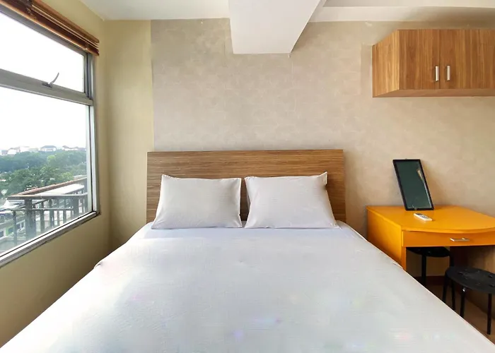 Spacious And Unique 1Br At Jarrdin Cihampelas Apartment By Travelio