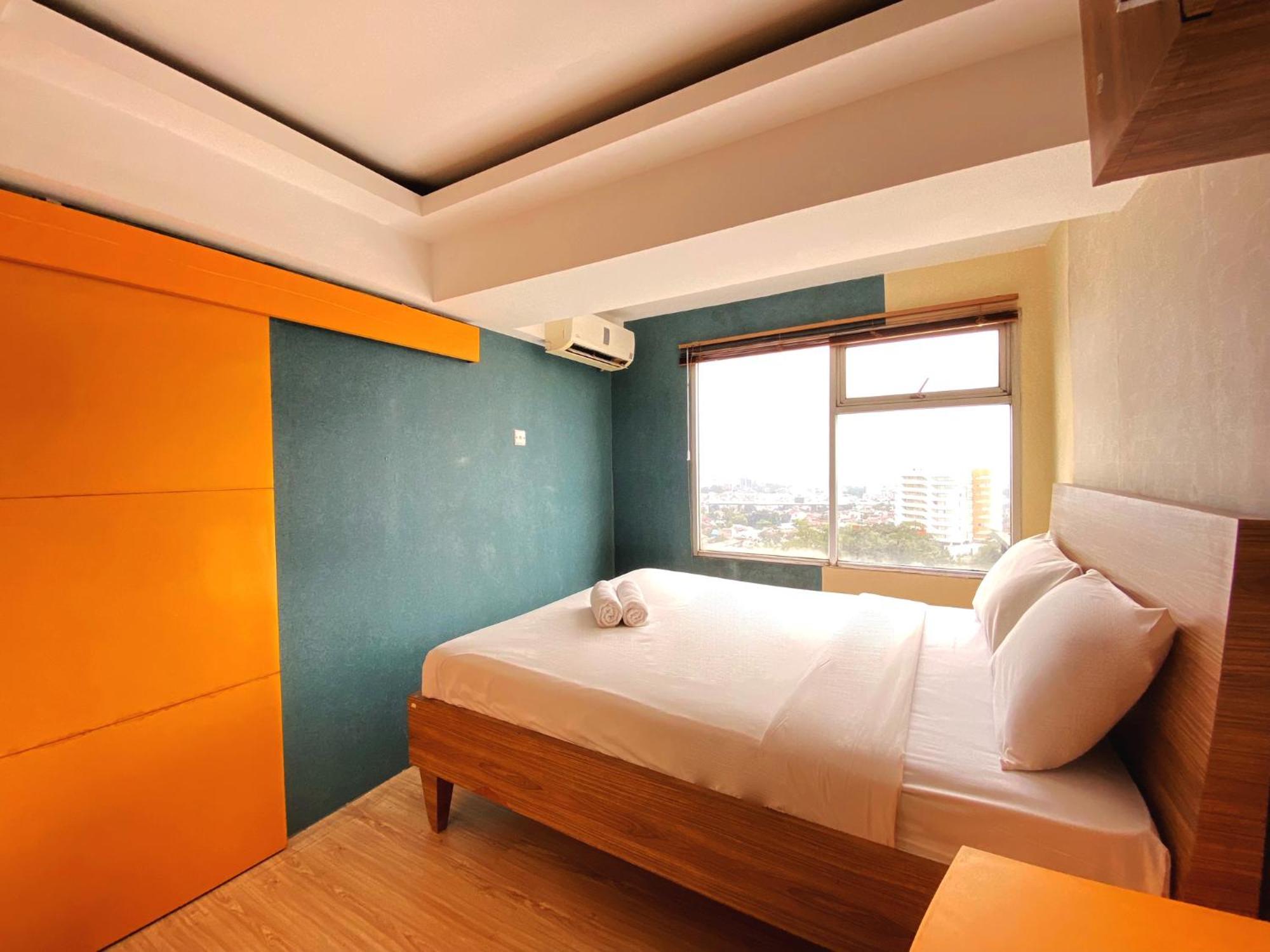 Spacious And Unique 1br At Jarrdin Cihampelas By Travelio Apartemen Bandung
