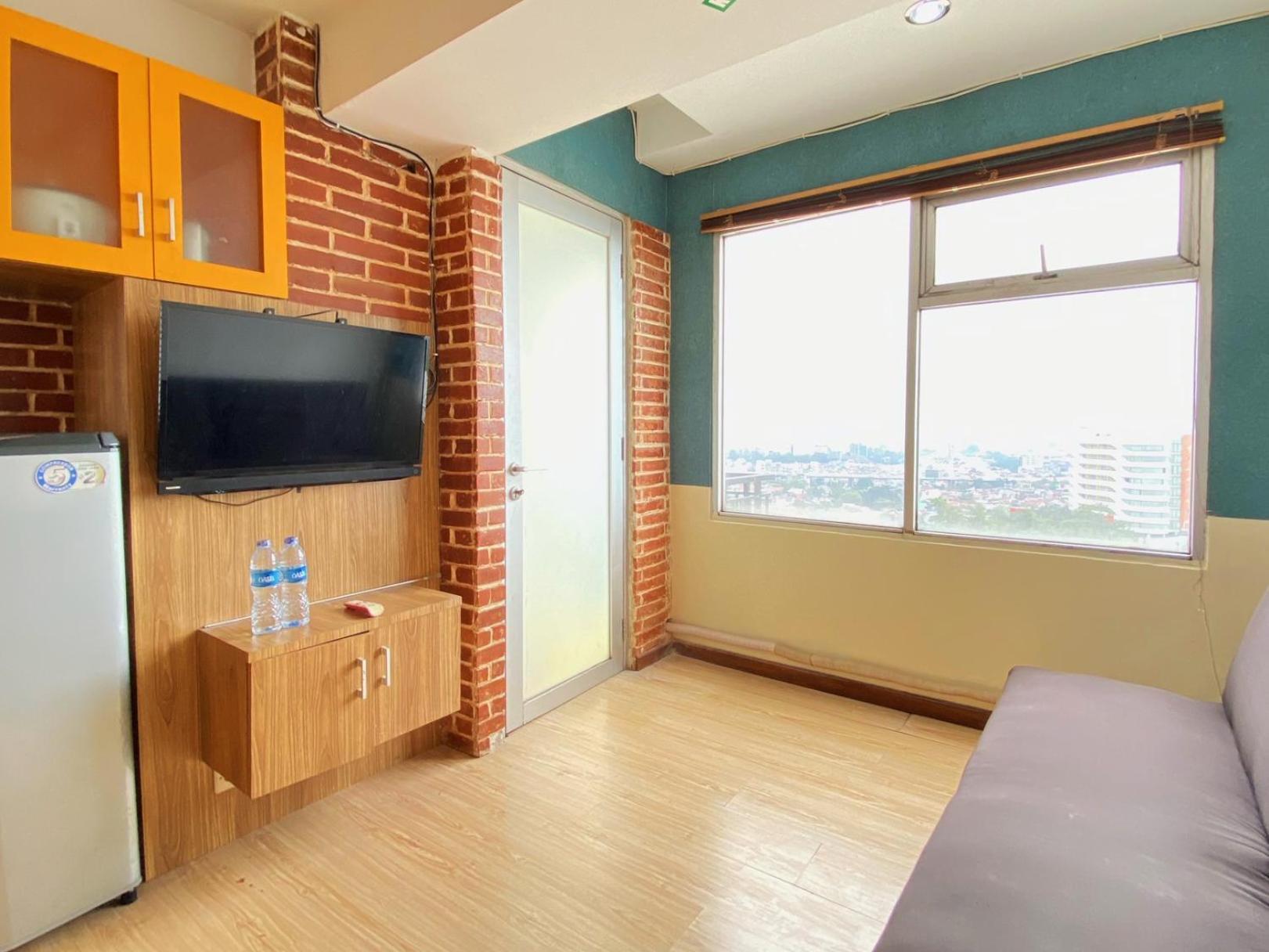 Spacious And Unique 1br At Jarrdin Cihampelas By Travelio *